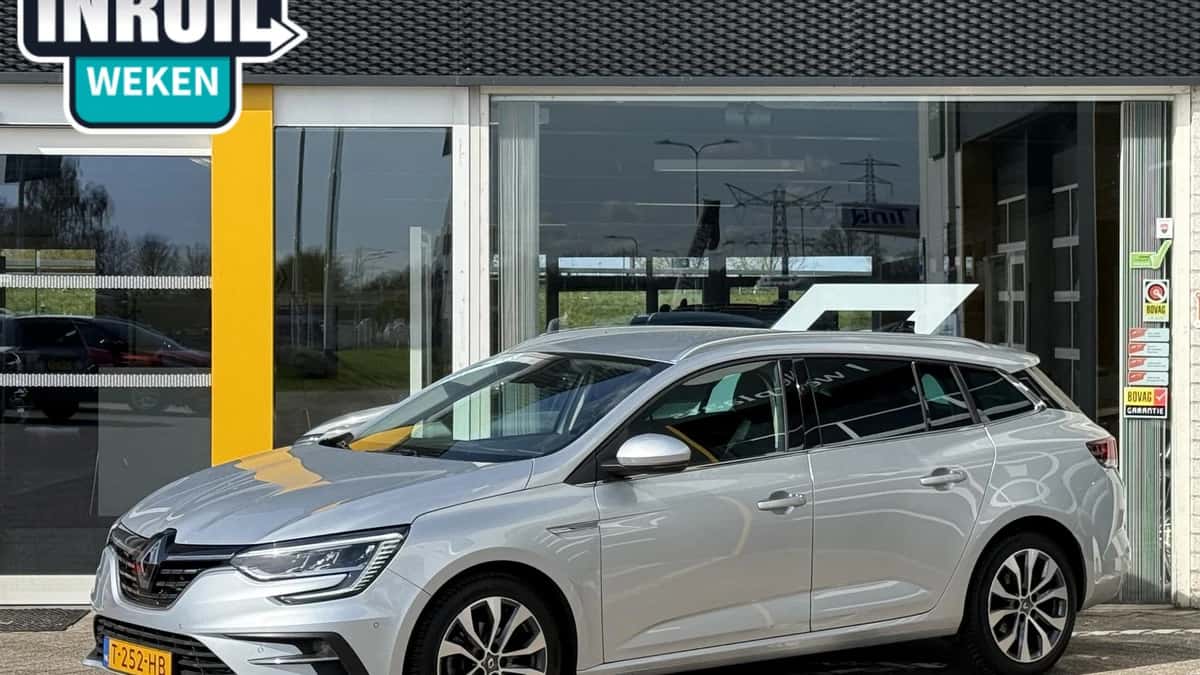 Renault Mégane (2023) — foto 1
