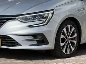 Renault Mégane (2023) thumbnail 12