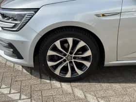 Renault Mégane (2023) thumbnail 22