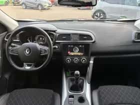 Renault Kadjar (2020) thumbnail 3