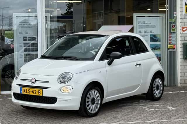 Fiat 500C (2023) thumbnail 2