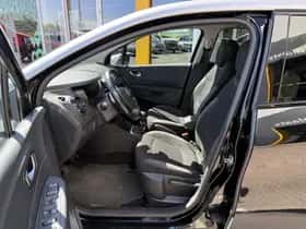 Renault Captur (2019) thumbnail 7