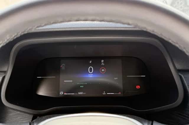 Renault Trafic (2024) thumbnail 3