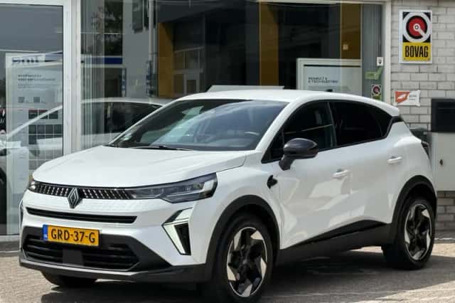 Renault Captur (2024) thumbnail 5