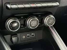 Renault Clio (2023) thumbnail 27
