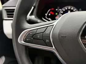 Renault Clio (2022) thumbnail 19