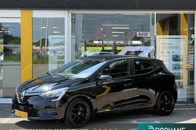 Renault Clio (2021) thumbnail 1