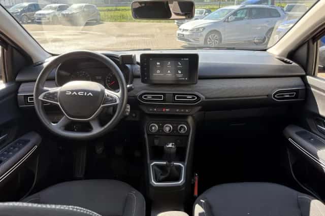 Dacia Jogger (2022) thumbnail 3