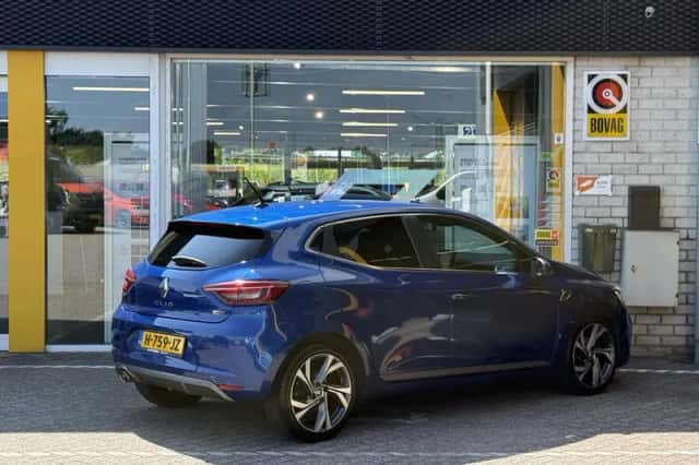 Renault Clio (2020) thumbnail 2