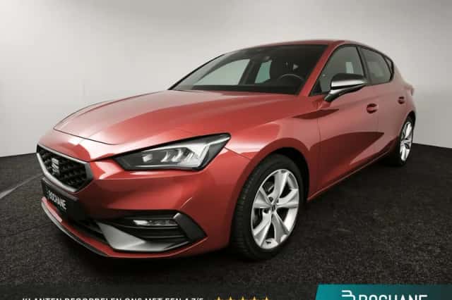 SEAT Leon (2022) thumbnail 1