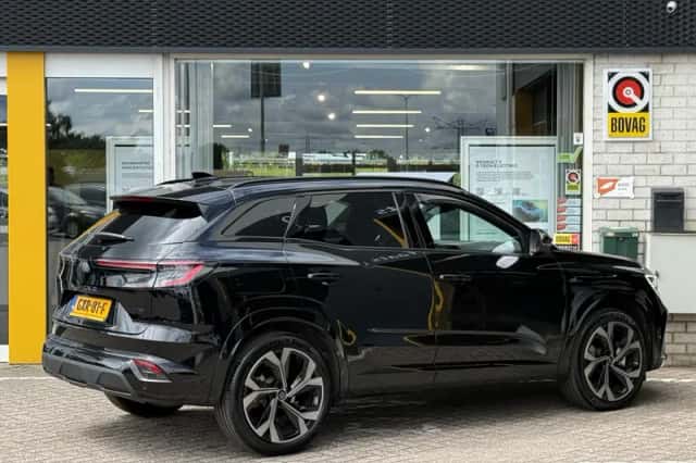 Renault Austral (2024) thumbnail 2