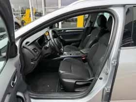 Renault Mégane (2024) thumbnail 7