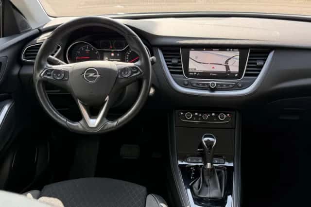 Opel Grandland X (2017) thumbnail 3