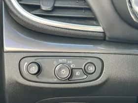 Opel Mokka (2017) thumbnail 23