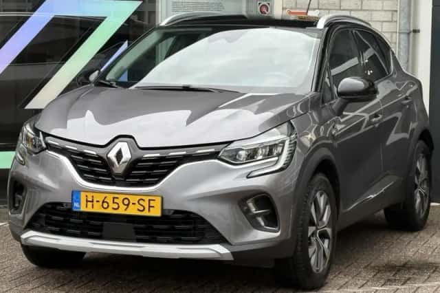 Renault Captur (2020) thumbnail 3