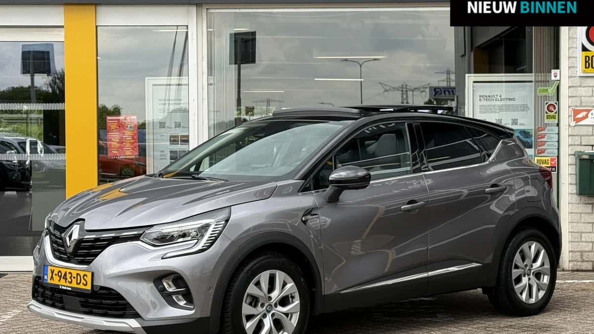 Renault Captur (2021) — foto 1