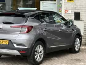 Renault Captur (2021) thumbnail 33
