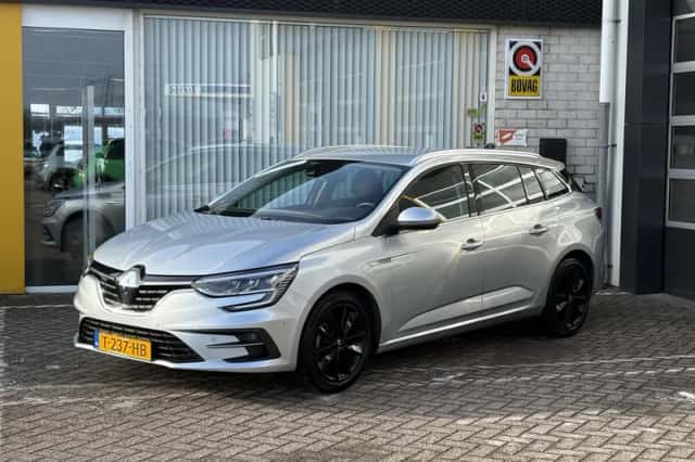 Renault Mégane (2023) thumbnail 4