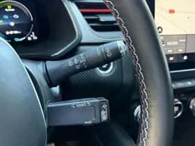 Renault Captur (2021) thumbnail 15