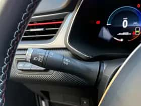 Renault Captur (2021) thumbnail 16