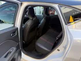 Renault Captur (2021) thumbnail 5