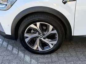 Renault Captur (2021) thumbnail 7