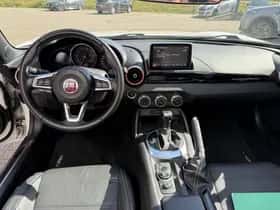 Fiat 124 Spider (2017) thumbnail 3