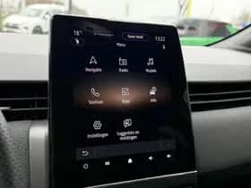 Renault Clio (2023) thumbnail 25