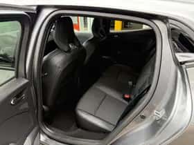 Renault Clio (2023) thumbnail 8