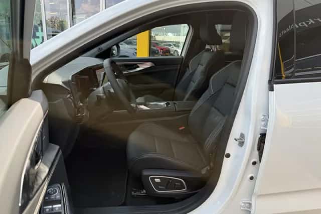 Renault Espace (2025) thumbnail 3