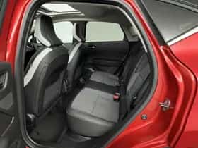 Renault Captur (2024) thumbnail 35