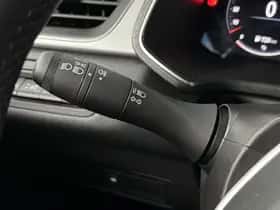 Renault Captur (2024) thumbnail 41