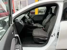 Renault Captur (2025) thumbnail 7