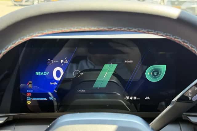 Renault Mégane E-Tech (2026) thumbnail 4
