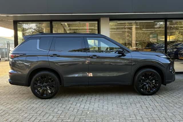 Mitsubishi Outlander (2026) thumbnail 6