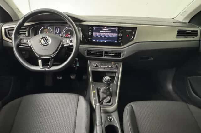 Volkswagen Polo (2021) thumbnail 3