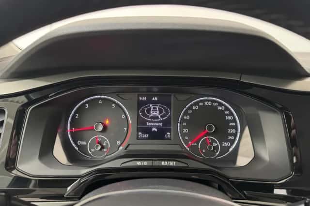 Volkswagen Polo (2021) thumbnail 4