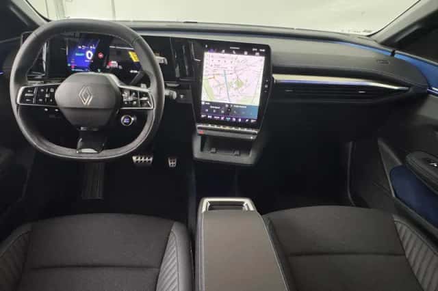 Renault Mégane E-Tech (2026) thumbnail 3