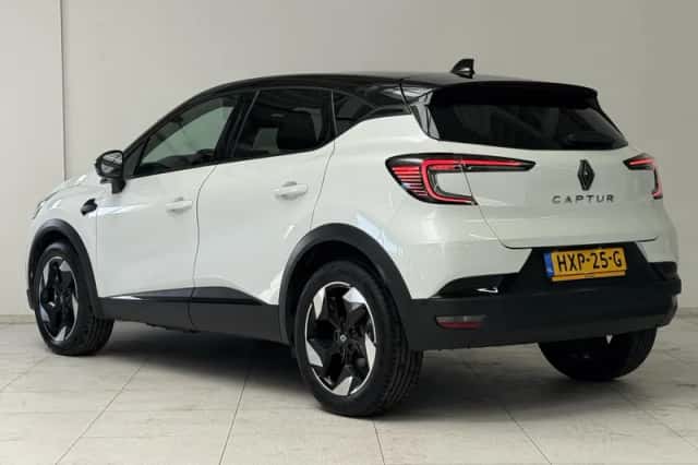 Renault Captur (2024) thumbnail 6