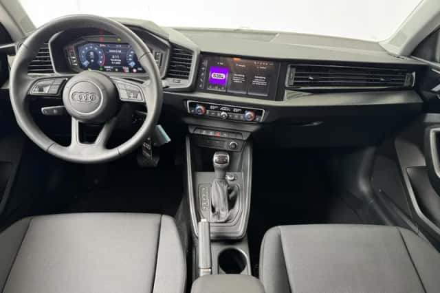 Audi A1 (2025) thumbnail 3