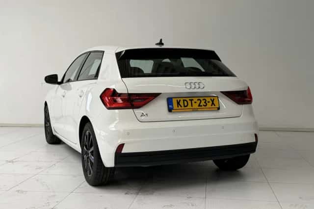 Audi A1 (2025) thumbnail 6