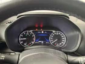 Nissan Juke (2022) thumbnail 4