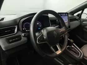Renault Clio (2024) thumbnail 24