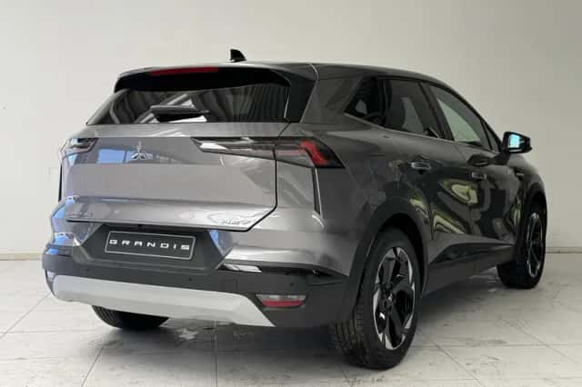 Mitsubishi Grandis (2026) thumbnail 2