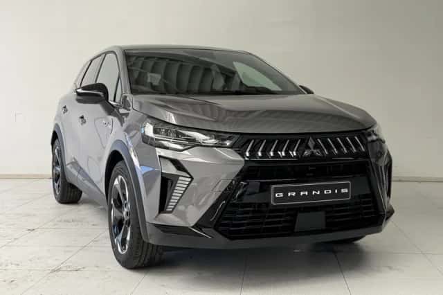 Mitsubishi Grandis (2026) thumbnail 5