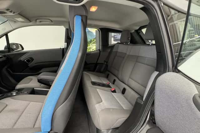 BMW i3 (2021) thumbnail 5
