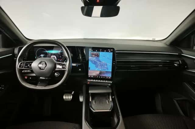 Renault Austral (2024) thumbnail 3