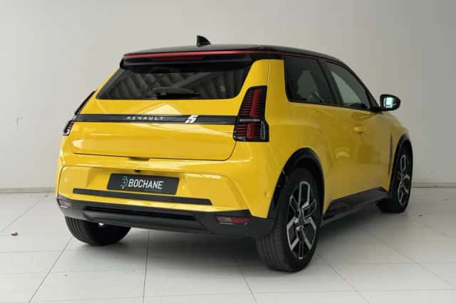 Renault 5 (2024) thumbnail 2