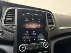 Renault Mégane (2023) thumbnail 16