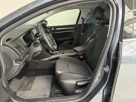 Renault Mégane (2023) thumbnail 7